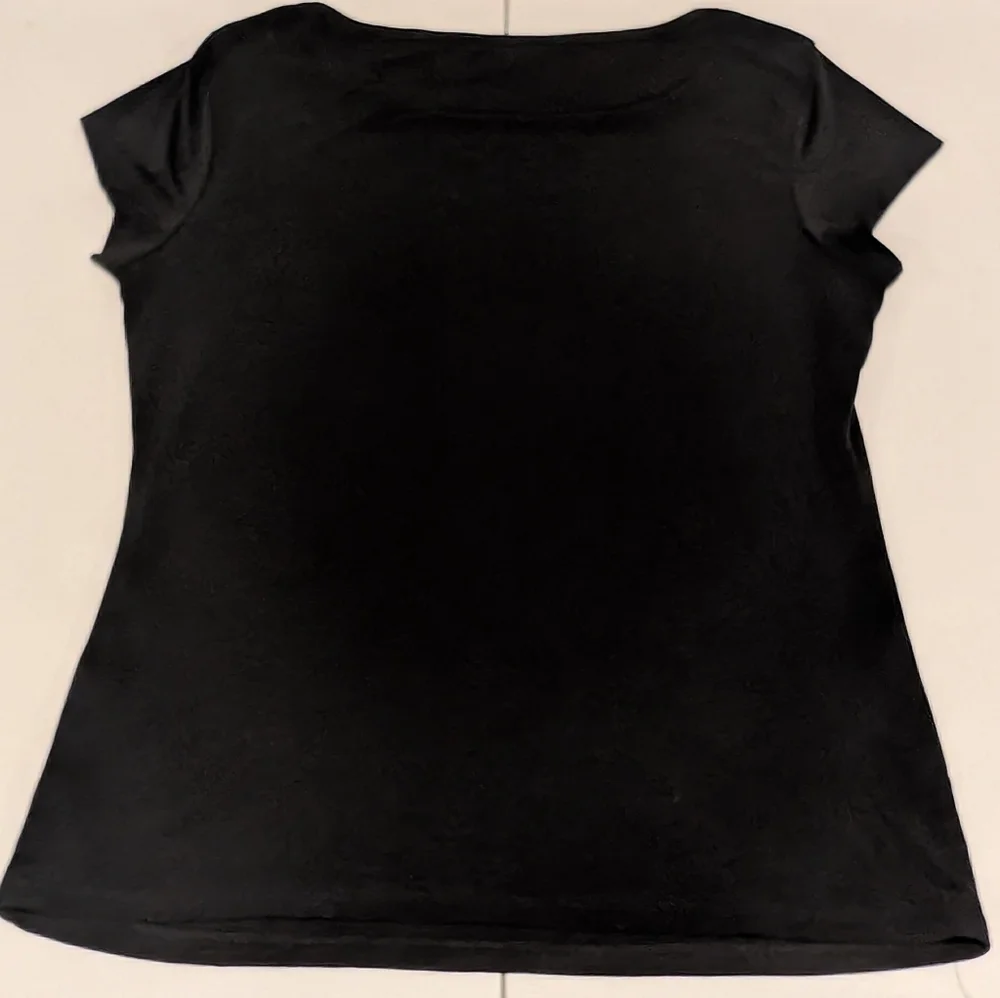 Premise Studio Women’s Large Black Scoop Neck Cap Sleeve T-Shirt - Picture 4 of 4